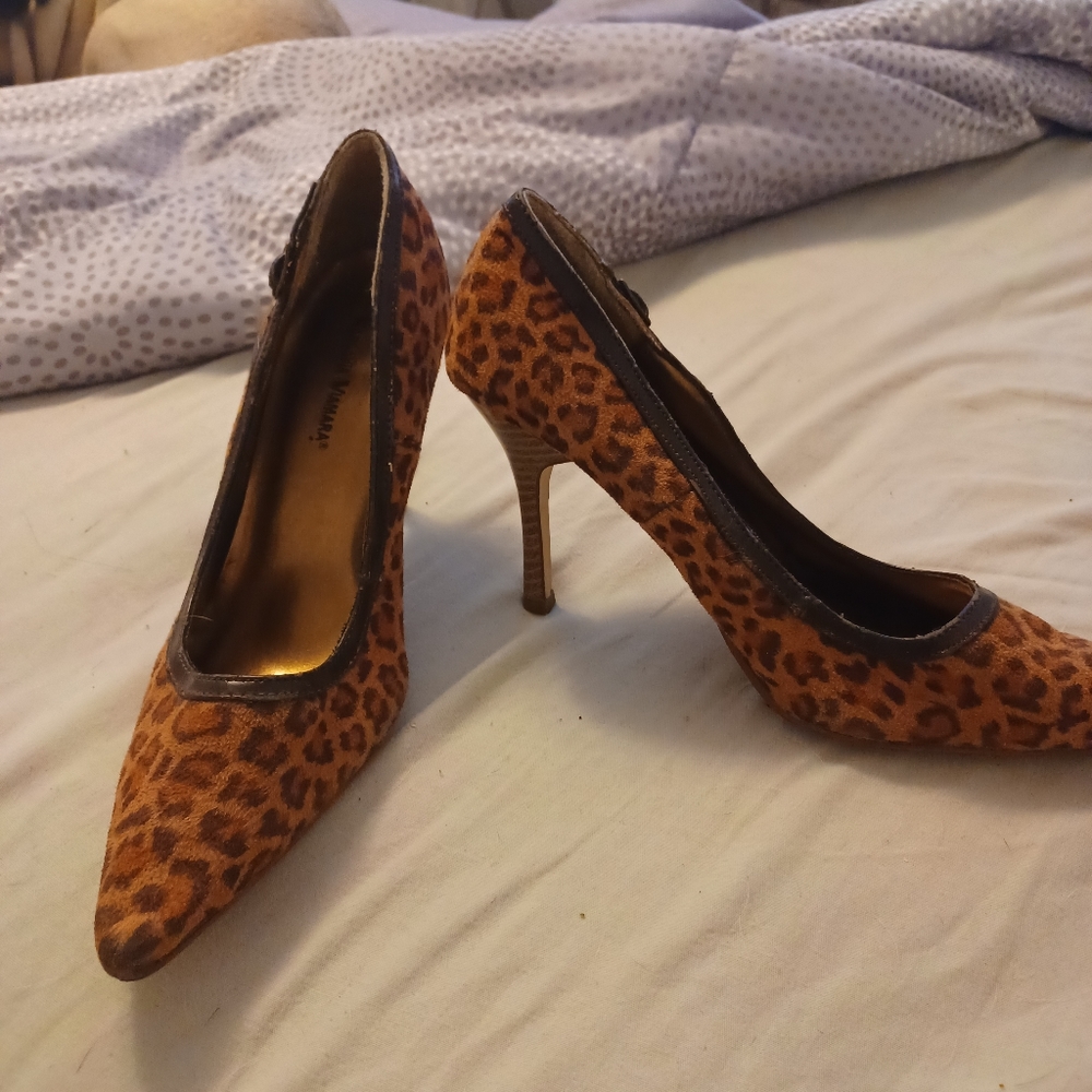 Women's  shoes